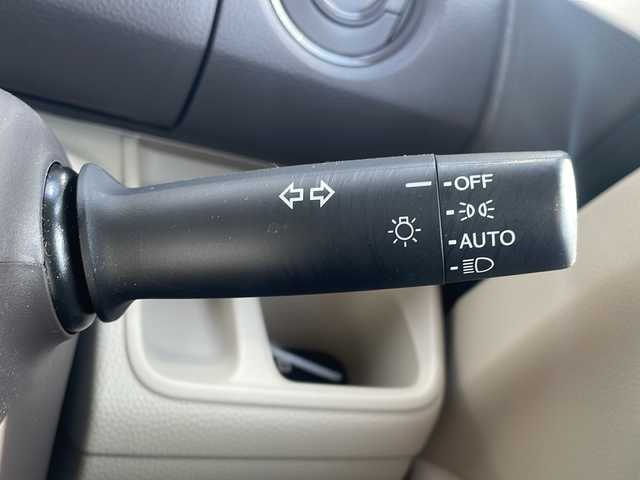 ホンダ Ｎ ＢＯＸ G ホンダセンシング 京都府 2019(令1)年 1万km ルナシルバーM 純正メモリナビ　ワンセグ　バックカメラ　アダプティブクルーズコントロール　レーンキープアシスト　スマートキー　プッシュスタート　ＬＥＤヘッドライト　ビルトインＥＴＣ　禁煙車　ステアリングスイッチ