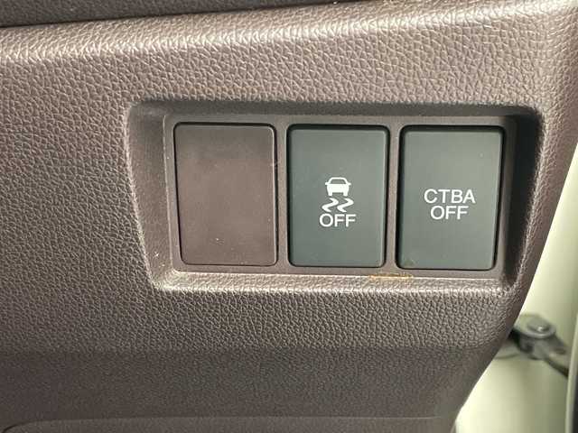 ホンダ Ｎ ＷＧＮ カスタム G Aパッケージ 沖縄県 2013(平25)年 9.3万km プレミアムホワイトパール 社外ナビ　【AVIC-ZH0009】/　(ＣＤ　ＤＶＤ　フルセグＴＶ　Ｂｌｕｅｔｏｏｔｈ　USB)/ドライブレコーダー前方/ＥＴＣ/クルーズコントロール/ハーフレザーシート/革巻きステアリング/ＨＩＤヘッドライト/純正フロアマット/プッシュスタート/スマートキー/スペアキー有り/純正14インチアルミホイール