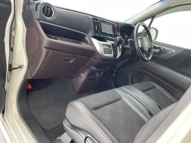 ホンダ Ｎ ＷＧＮ カスタム G Aパッケージ 沖縄県 2013(平25)年 9.3万km プレミアムホワイトパール 社外ナビ　【AVIC-ZH0009】/　(ＣＤ　ＤＶＤ　フルセグＴＶ　Ｂｌｕｅｔｏｏｔｈ　USB)/ドライブレコーダー前方/ＥＴＣ/クルーズコントロール/ハーフレザーシート/革巻きステアリング/ＨＩＤヘッドライト/純正フロアマット/プッシュスタート/スマートキー/スペアキー有り/純正14インチアルミホイール