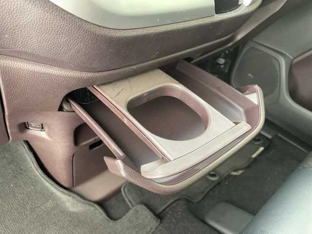 ホンダ Ｎ ＷＧＮ カスタム G Aパッケージ 沖縄県 2013(平25)年 9.3万km プレミアムホワイトパール 社外ナビ　【AVIC-ZH0009】/　(ＣＤ　ＤＶＤ　フルセグＴＶ　Ｂｌｕｅｔｏｏｔｈ　USB)/ドライブレコーダー前方/ＥＴＣ/クルーズコントロール/ハーフレザーシート/革巻きステアリング/ＨＩＤヘッドライト/純正フロアマット/プッシュスタート/スマートキー/スペアキー有り/純正14インチアルミホイール