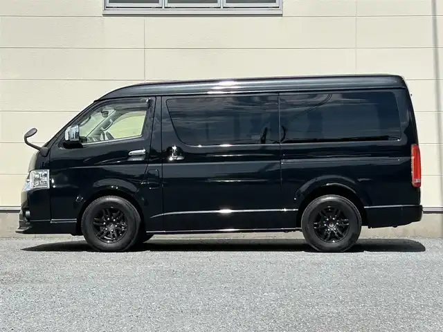 トヨタ ハイエース GL ロング 茨城県 2020(令2)年 6.6万km ブラックマイカ 純正ナビ（DVD再生機能有）/モデリスタエアロ/デジタルインナーミラー/純正アルミホイル付/衝突被害軽減/レーンキープアシスト/オートマチックハイビーム/LEDライト/前方ドライブレコーダー/前後コーナーセンサー/リアドアイージークローザー/純正フロアマット/フリップダウンモニター/Bluetooth接続/フルセグTV/HDMI接続/ISOFIX/保証書/取扱説明書/プッシュスタート