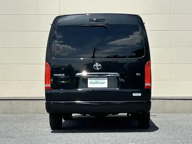 トヨタ ハイエース GL ロング 茨城県 2020(令2)年 6.6万km ブラックマイカ 純正ナビ（DVD再生機能有）/モデリスタエアロ/デジタルインナーミラー/純正アルミホイル付/衝突被害軽減/レーンキープアシスト/オートマチックハイビーム/LEDライト/前方ドライブレコーダー/前後コーナーセンサー/リアドアイージークローザー/純正フロアマット/フリップダウンモニター/Bluetooth接続/フルセグTV/HDMI接続/ISOFIX/保証書/取扱説明書/プッシュスタート