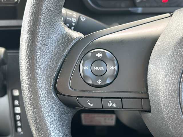 トヨタ ルーミー X 三重県 2022(令4)年 5.1万km パールホワイトⅢ 純正ナビ/バックカメラ/コーナーセンサー/ビルトインＥＴＣ/片側パワースライドドア/前方ドライブレコーダー/フロアマット/オートライト/衝突軽減ブレーキ/アイドリングストップ/横滑り防止/電動格納ミラー/禁煙車