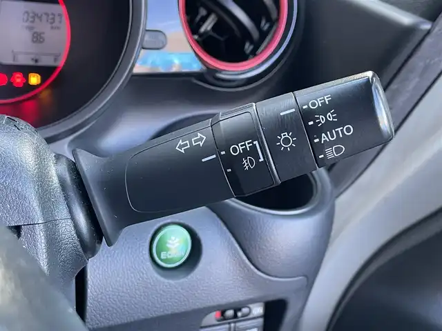 ホンダ Ｎ ＢＯＸ カスタム G Lパッケージ 滋賀県 2014(平26)年 3.5万km プレミアムホワイトパールⅡ 純正7インチナビ/【Bluetooth/CD/DVD/フルセグTV】/両側パワースライドドア/バックカメラ/衝突被害軽減ブレーキ/HIDヘッドライト/オートライト/後席ロールサンシェード/純正フロアマット/ドアバイザー/プッシュスタート/スマートキー/ステアリングリモコン