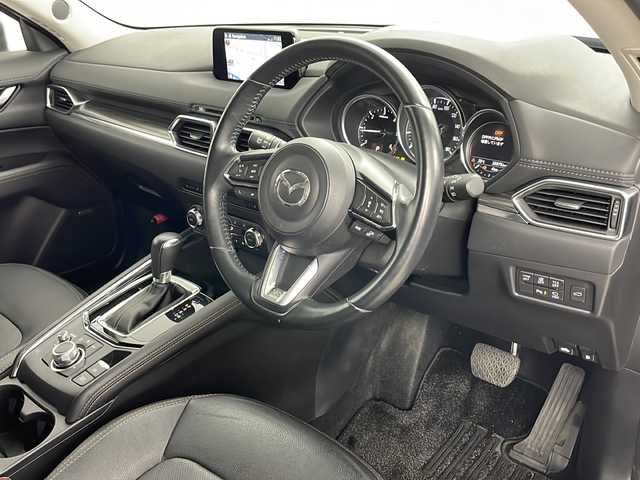 マツダ ＣＸ－５ XD Lパッケージ 道央・札幌 2017(平29)年 2.4万km マシーングレープレミアムM ・4WD/・純正ナビ&CD&DVD&BT&フルセグTV/・バック/サイドカメラ/・衝突軽減装置/・横滑り防止機能/・コーナーセンサー/・レーンキープアシスト/・レーダークルーズコントロール/・ETC/・USB接続/・電動リアゲート/・純正フロアマット/・前席パワーシート/・前席シートヒーター/・レザーシート/・ステアリングヒーター/・LEDヘッドライト/・オートライト/・スマートキー/・スペアキー/・保証書/・取扱説明書