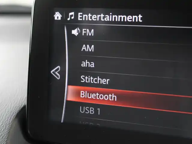 マツダ ＣＸ－３ 20S Lパッケージ 愛知県 2018(平30)年 1.7万km ソウルレッドクリスタルM ワンオーナー車/後期モデル/スマートキー＆プッシュスタート/マツダコネクトSDナビ/Bluetoothオーディオ/SD/USB/メーカーオプションフルセグTV＋CD/DVD/メーカーオプション360°ビューモニター＋/フロントパーキングセンサー/専用ホワイトレザーシート＆ホワイトインテリア/純正18インチアルミホイール/ヘッドアップディスプレイ/スマートシティブレーキサポート/レーダークルーズコントロール/パドルシフト/純正LEDヘッドランプ＆LEDフォグ/前席シートヒーター/電動パーキングブレーキ/取説/ナビ取説/保証書/スペアキーあり