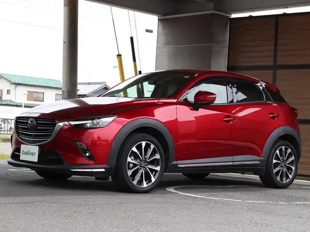 マツダ ＣＸ－３ 20S Lパッケージ 愛知県 2018(平30)年 1.7万km ソウルレッドクリスタルM ワンオーナー車/後期モデル/スマートキー＆プッシュスタート/マツダコネクトSDナビ/Bluetoothオーディオ/SD/USB/メーカーオプションフルセグTV＋CD/DVD/メーカーオプション360°ビューモニター＋/フロントパーキングセンサー/専用ホワイトレザーシート＆ホワイトインテリア/純正18インチアルミホイール/ヘッドアップディスプレイ/スマートシティブレーキサポート/レーダークルーズコントロール/パドルシフト/純正LEDヘッドランプ＆LEDフォグ/前席シートヒーター/電動パーキングブレーキ/取説/ナビ取説/保証書/スペアキーあり