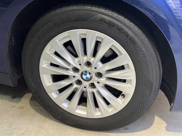 ＢＭＷ ２１８ｉ アクティブツアラー ラグジュアリー 東京都 2015(平27)年 4.4万km 紺 アクテゥブツアラーラグジャアリー/茶レザーシート/シートメモリー/電動シート/ヒーター/純正ナビゲーション/Bカメラ/ドライブレコーダー（前後）/ETC/フォグランプ（前後）/リアスポイラー/パワーバックドア/スポーツモード機能/SYNC （左右温度調整機能）/ドライビングアシスト/・レーンディパーチャーウォーニング/・前車接近警告機能/・衝突回避被害軽減ブレーキ/純正アルミホイール16インチ/純正フロアマット/メーカー保証書/取扱説明書/点検整備記録簿/・H27282931年R12345年/スマートキー
