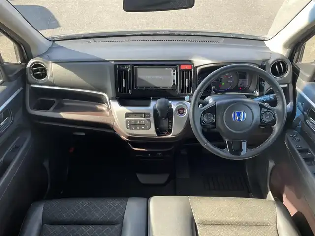 ホンダ Ｎ ＷＧＮ カスタム G ターボパッケージ 長崎県 2015(平27)年 6.9万km ポリッシュドメタルメタリック 純正SDナビ/CD/DVD/BT/USB/バックカメラ/ハーフレザーシート/ステアリングスイッチ/クルーズコントロール/パドルシフト/オートライト/キセノンライト/フォグランプ/ETC