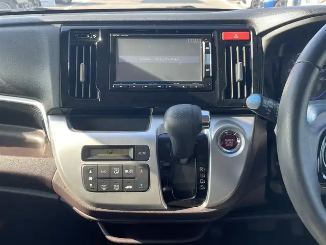 ホンダ Ｎ ＷＧＮ カスタム G ターボパッケージ 長崎県 2015(平27)年 6.9万km ポリッシュドメタルメタリック 純正SDナビ/CD/DVD/BT/USB/バックカメラ/ハーフレザーシート/ステアリングスイッチ/クルーズコントロール/パドルシフト/オートライト/キセノンライト/フォグランプ/ETC