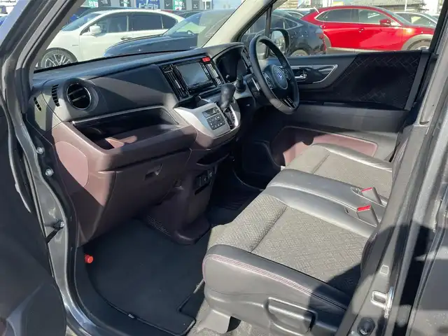 ホンダ Ｎ ＷＧＮ カスタム G ターボパッケージ 長崎県 2015(平27)年 6.9万km ポリッシュドメタルメタリック 純正SDナビ/CD/DVD/BT/USB/バックカメラ/ハーフレザーシート/ステアリングスイッチ/クルーズコントロール/パドルシフト/オートライト/キセノンライト/フォグランプ/ETC