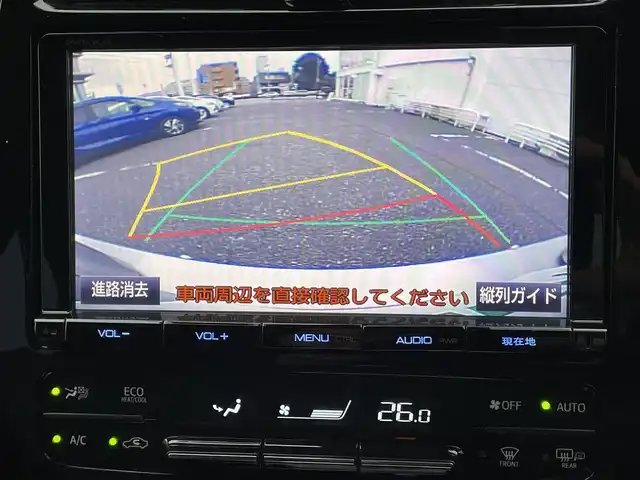 トヨタ プリウス A 東京都 2016(平28)年 3.8万km シルバーM Toyota Safety Sense P/・プリクラッシュセーフティシステム/・レーンディパーチャーアラート（ステアリング制御付）/・オートマチックハイビーム/・レーダークルーズコントロール（全車速追従機能付）/ブラインドスポットモニター〈BSM〉/インテリジェントクリアランスソナー（巻き込み警報機能付）/シンプルインテリジェントパーキングアシスト/ヘッドアップディスプレイ/純正SDナビ/フルセグTV/   CD/DVD/SD/Bluetooth/バックカメラ/リバース連動ミラー(左側)/社外前後ドライブレコーダー/純正ビルトインETC/オート電動格納式ドアミラー/プッシュエンジンスターター/スマートキー/純正15インチアルミホイール/LEDヘッドランプ/フォグランプ/サイド/カーテンエアバッグ/ダブルエアバッグ/ABS/取扱説明書/保証書/ナビ取説/H２９，３０，３１，R２，３，４，５，６/   トヨタディーラー整備記録簿あり