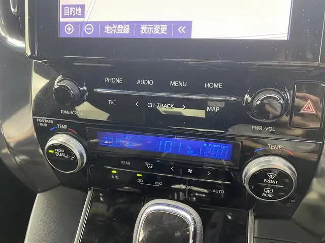 トヨタ アルファード S タイプゴールド 福井県 2020(令2)年 5.2万km ホワイトパールクリスタルシャイン サンルーフ/デジタルルームミラー/純正フリップダウンモニター/純正ナビ/【フルセグ/CD/DVD/Bluetooth】/バックカメラ/ETC/衝突被害軽減システム/レーンキープアシスト/ブラインドスポットモニター/レーダークルーズコントロール/電動パーキングブレーキ/オートブレーキホールド/ＬＥＤライト＆フォグライト/オートライト/オートハイビーム/革巻きステアリング/ステアリングスイッチ/前方ドライブレコーダー/後席オットマン/革巻きステアリング/ステアリングスイッチ/W＋サイドエアバックSRS＋ABS/保証書/取扱説明書