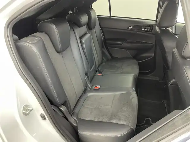 三菱 エクリプス クロス ＰＨＥＶ P 埼玉県 2022(令4)年 0.8万km ホワイトダイヤモンド 純正ナビ/・スマートフォン連携ナビゲーション/・Bluetoothオーディオ/USBオーディオ/フルセグTV/・Apple CarPlay/AndroidAuto/マルチアラウンドモニター/マイパイロット/・レーダークルーズコントロール/パワーシート（運転席）/シートヒーター（前席）/ブラインドスポットモニター/ヘッドアップディスプレイ/スペアキー1本