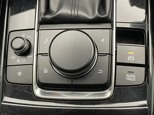 マツダ ＣＸ－３０ XD Lパッケージ 愛知県 2021(令3)年 2.5万km ディープクリスタルブルーマイカ 純正８．８型ナビ　ＨＵＤ　ＢＳＭ　黒レザ‐　ＨＤＭＩ　禁煙　フルセグTV　ＤＶＤ　パドルシフト　ＥＴＣ　ドラレコ　シートヒーター　衝突軽減　ＬＥＤライト　フォグランプ　コーナーセンサー　パワーシート