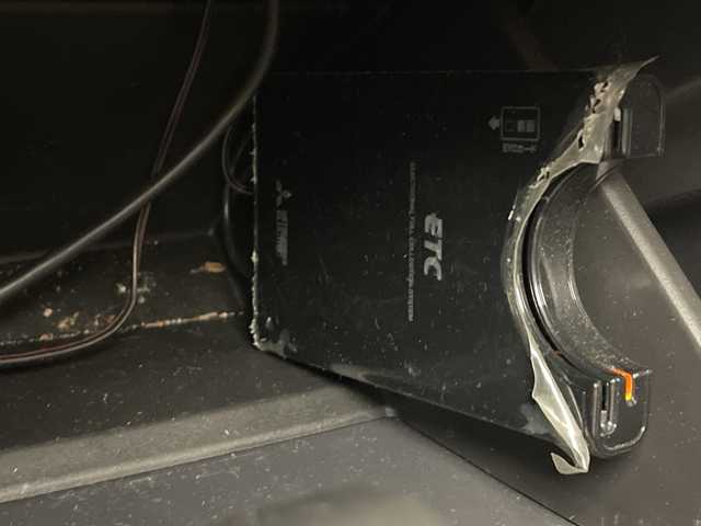 スズキ ハスラー Jスタイル Ⅱ 沖縄県 2017(平29)年 8.5万km アクティブイエロー/ブラック2トーンルーフ 禁煙車　/純正ナビ　（KXM-E501W）/（フルセグTV　DVD　Bluetooth　SD　ラジオ）/ETC/衝突軽減装置　/横滑り防止装置　/レーンキープアシスト　/アイドリングストップ　/ドライブレコーダー/ハーフレザーシート/シートヒーター　/オートエアコン　/スマートキー/プッシュスタート/オートライト/純正フロアマット/純正アルミホイール