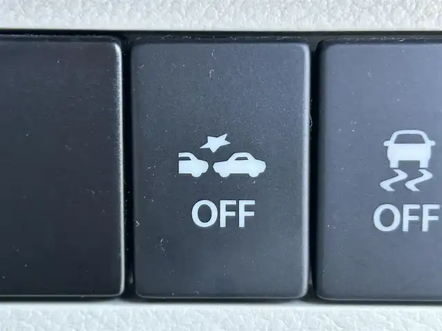 スズキ ラパン G 静岡県 2017(平29)年 3.2万km パールホワイト ケンウッドナビ/FM/AM/CD/DVD/SD/ワンセグ/USB/iPod/レーダーブレーキサポート/MTモード付AT/スマートキー/プッシュスタート/横滑り防止システム/衝突軽減システム/エアバッグ/パワーステアリング/純正14SW