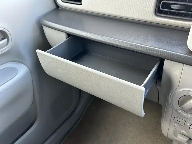 スズキ ラパン G 静岡県 2017(平29)年 3.2万km パールホワイト ケンウッドナビ/FM/AM/CD/DVD/SD/ワンセグ/USB/iPod/レーダーブレーキサポート/MTモード付AT/スマートキー/プッシュスタート/横滑り防止システム/衝突軽減システム/エアバッグ/パワーステアリング/純正14SW