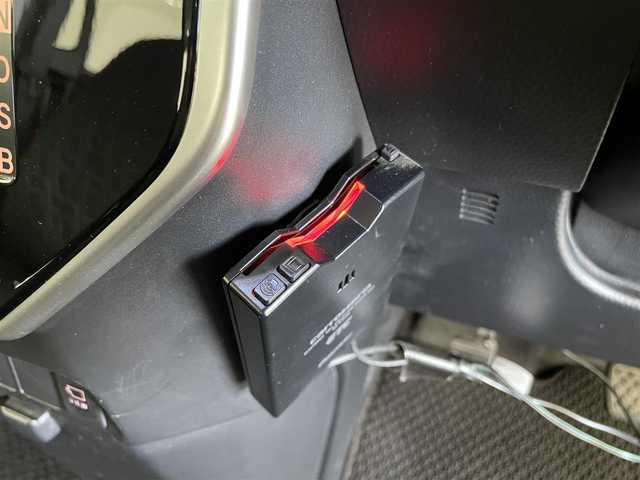 トヨタ ルーミー カスタムG 群馬県 2020(令2)年 3万km マゼンタベリーマイカM 社外７インチナビ　パノラマモニター　両側パワースライドドア　クルーズコントロール　ＬＥＤライト　シートヒーター　純正１４インチＡＷ　ステアリングリモコン　スマートキー　ＥＴＣ　ドラレコ　禁煙車