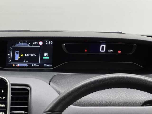 日産 セレナ ハイウェイスター V 三重県 2020(令2)年 7.9万km ダイヤモンドブラック S-HYBRID/FF/インパネCVT/純正 10インチナビ MM519D-L/（iPod/SD/FM/AM/TV/USB/Bluetooth/CD/DVD/Blu-ray/MUSIC STOCKER/ドラレコ）/純正 11インチ 後席モニター/インテリジェント アラウンドビューモニター（移動物検知機能付）/両側ハンズフリースライドドア/ドライブレコーダー 前方/ビルトイン ETC/安全装備/【OP】セーフティパックA/・インテリジェント エマージェンシーブレーキ/・インテリジェント FCW（前方衝突予測警報）/・インテリジェント DA（ふらつき警報）/・インテリジェント BSI（後側方衝突防止支援システム）＋BSW（後側方車両検知警報）/・RCTA（後退時車両検知警報）/・踏み間違い衝突防止アシスト/・標識検知機能（進入禁止、最高速度、一時停止）/・フロント&バックソナー/装備/・【OP】後席オートエアコン＆リヤヒーターダクト/・オートライト/・LEDヘッドランプ＋フロントフォグランプ/・ハイビームアシスト/・純正16inAW/・インテリキーx2/など