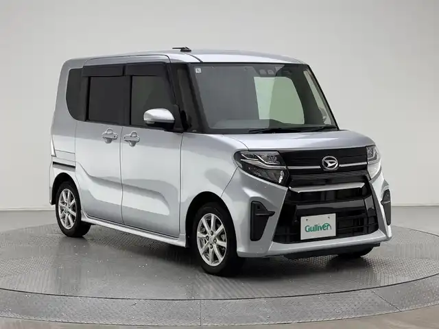 ダイハツ タント カスタム X 兵庫県 2020(令2)年 2万km ブライトシルバーメタリック 社外SDナビ（CD/DVD・BT・フルセグ）/両側パワースライドドア/純正AW14インチ/社外フロアマット/社外ドラレコ（前方）/ハーフレザーシート/ドアバイザー/アイドリングストップ/コーナーセンサー前後/LEDヘッドランプ