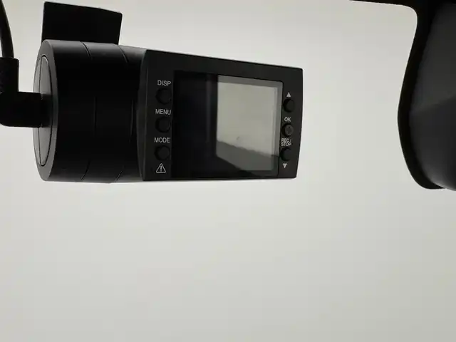 ダイハツ タント カスタム X 兵庫県 2020(令2)年 2万km ブライトシルバーメタリック 社外SDナビ（CD/DVD・BT・フルセグ）/両側パワースライドドア/純正AW14インチ/社外フロアマット/社外ドラレコ（前方）/ハーフレザーシート/ドアバイザー/アイドリングストップ/コーナーセンサー前後/LEDヘッドランプ