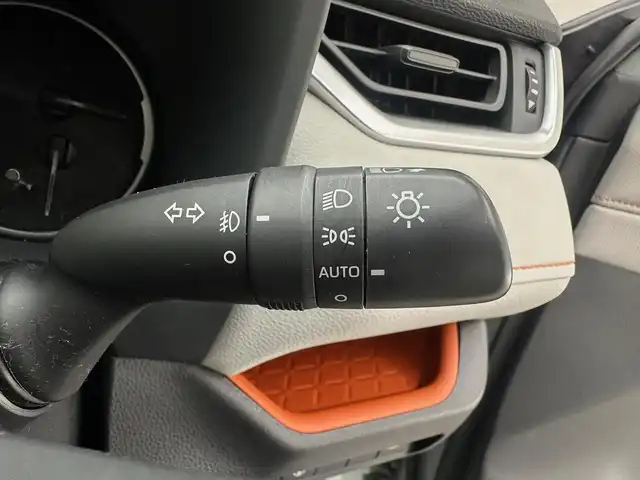 トヨタ ＲＡＶ４ アドベンチャー 兵庫県 2020(令2)年 3.6万km アッシュグレーメタリック/アーバンカーキ 純正SDナビ(CD/DVD/SD/Bt/フルセグ)/・NSZT-Y68T/バックカメラ/HDMI/トヨタセーフティセンス/ACC/LDA/PCS/オートハイビーム/レザーシート/パワーシート/シートヒーター/ベンチレーション/ステアリングヒーター/ビルトインETC/コーナーセンサー/LEDヘッドライト/フォグライト /純正19インチAW