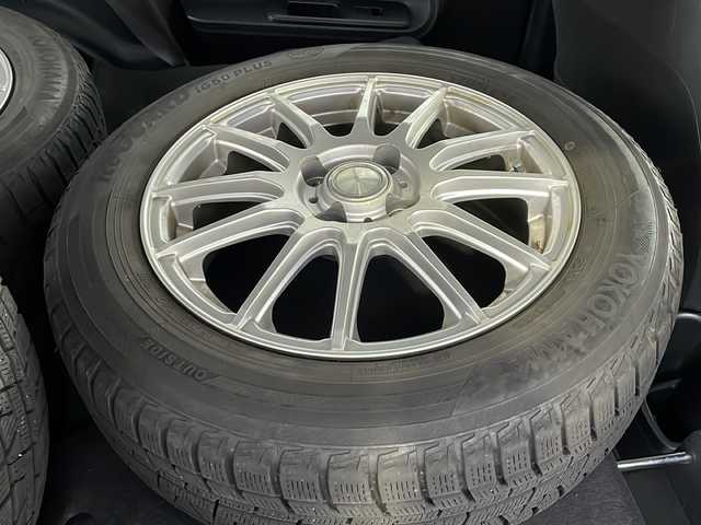 トヨタ アクア S スタイルブラック 新潟県 2017(平29)年 6.3万km ディープアメジストマイカメタリック ナビ（BT/DTV/ワンセグ）/バックカメラ/オートライト/ビルトインETC/衝突軽減ブレーキ/夏冬タイヤ/ウィンカーミラー/電動格納ミラー/ドアバイザー/シガーソケット