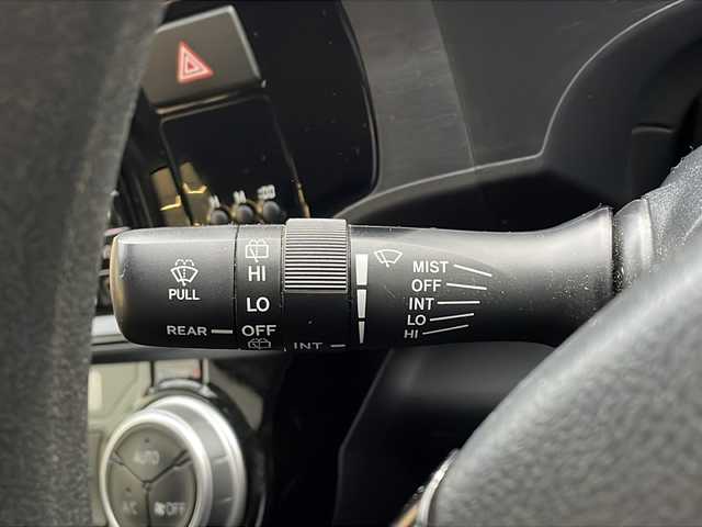 トヨタ アクア S スタイルブラック 新潟県 2017(平29)年 6.3万km ディープアメジストマイカメタリック ナビ（BT/DTV/ワンセグ）/バックカメラ/オートライト/ビルトインETC/衝突軽減ブレーキ/夏冬タイヤ/ウィンカーミラー/電動格納ミラー/ドアバイザー/シガーソケット