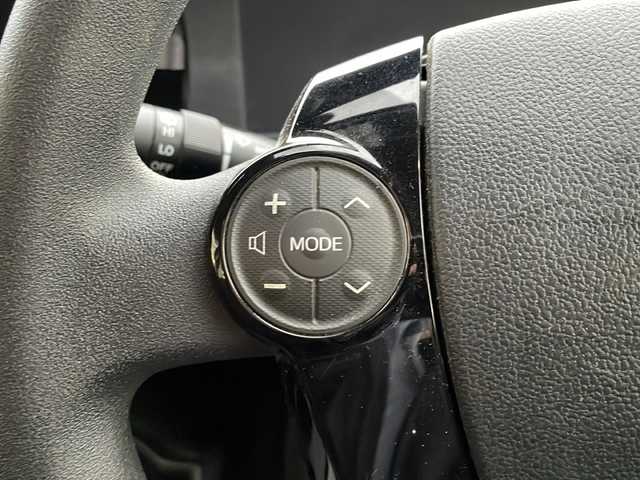 トヨタ アクア S スタイルブラック 新潟県 2017(平29)年 6.3万km ディープアメジストマイカメタリック ナビ（BT/DTV/ワンセグ）/バックカメラ/オートライト/ビルトインETC/衝突軽減ブレーキ/夏冬タイヤ/ウィンカーミラー/電動格納ミラー/ドアバイザー/シガーソケット