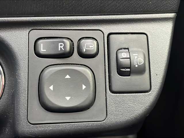 トヨタ アクア S スタイルブラック 新潟県 2017(平29)年 6.3万km ディープアメジストマイカメタリック ナビ（BT/DTV/ワンセグ）/バックカメラ/オートライト/ビルトインETC/衝突軽減ブレーキ/夏冬タイヤ/ウィンカーミラー/電動格納ミラー/ドアバイザー/シガーソケット