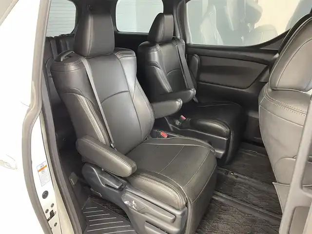 トヨタ アルファード S Aパッケージ タイプブラック 埼玉県 2016(平28)年 6.1万km ホワイトパールクリスタルシャイン モデリスタエアロ　メーカーナビ　パノラミックビューモニター　ＪＢＬサウンド　ビルトインＥＴＣ　レーダークルーズコントロール　ＡＣ１００Ｖ　純正アルミホイール　オートライト　ＬＥＤヘッドライト　地デジ