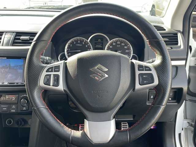 スズキ スイフト スポーツ 静岡県 2014(平26)年 11万km スノーホワイトパール ワンオーナー/6速マニュアル/社外HDDナビ・フルセグTV/CD/DVD/SD/Bluetooth)/社外１７インチアルミホイール/クルーズコントロール/ステアリングスイッチ/ETC/スマートキー２個/プッシュスタート/取扱説明書/新車時保証書