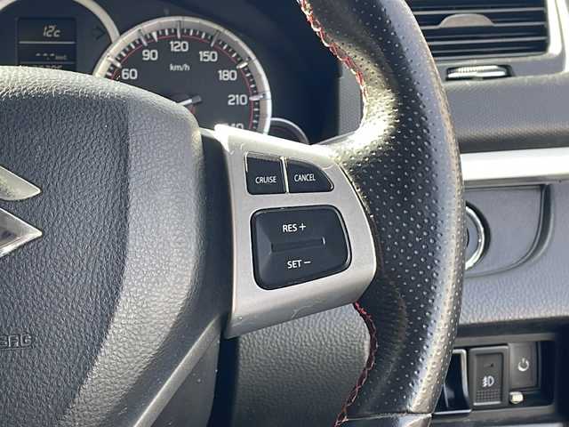 スズキ スイフト スポーツ 静岡県 2014(平26)年 11万km スノーホワイトパール ワンオーナー/6速マニュアル/社外HDDナビ・フルセグTV/CD/DVD/SD/Bluetooth)/社外１７インチアルミホイール/クルーズコントロール/ステアリングスイッチ/ETC/スマートキー２個/プッシュスタート/取扱説明書/新車時保証書