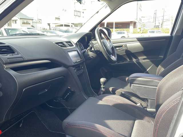 スズキ スイフト スポーツ 静岡県 2014(平26)年 11万km スノーホワイトパール ワンオーナー/6速マニュアル/社外HDDナビ・フルセグTV/CD/DVD/SD/Bluetooth)/社外１７インチアルミホイール/クルーズコントロール/ステアリングスイッチ/ETC/スマートキー２個/プッシュスタート/取扱説明書/新車時保証書