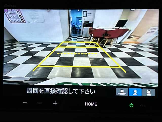 ホンダ Ｎ ＢＯＸ 岐阜県 2024(令6)年 0.4万km クリスタルブラックパール ホンダセンシング/衝突軽減ブレーキ（CMBS）/先行車発進お知らせ機能/歩行者事故低減ステアリング/路外逸脱抑制機能/標識認識機能/アダプティブクルーズコントロール（ACC）/車線維持支援システム（LKAS）/急アクセル抑制機能/近距離衝突軽減ブレーキ/誤発進抑制機能/後方誤発進抑制機能/パーキングセンサーシステム/ナビ装着用スペシャルパッケージ/ギャザズディスプレイ/Apple CarPlay/Android Auto/Bluetooth/HDMI/バックモニター/オートハイビーム/前席シートヒータ―/両側パワースライドドア/シートバックテーブル(運転席＆助手席)/オートリトラミラー/左右独立式リアセンターアームレスト/リアサンシェード/電子パーキング/LEDヘッドライト/オートライト/保証書/取扱説明書/スペアキー