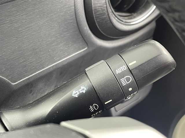 トヨタ アクア G 福井県 2012(平24)年 1.7万km グレーメタリック 純正ＳＤナビ　型式：NSZT-W62G/バックカメラ/Ｂｌｕｅｔｏｏｔｈ/スマートキー/モデリスタエアロ/純正フロアマット/社外ＥＴＣ/社外アルミホイール　/コーナーポール　/ＡＢＳ　/ＬＥＤヘッドライト