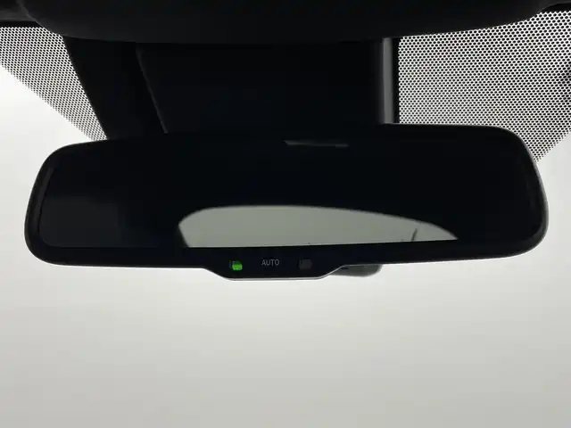 トヨタ Ｃ－ＨＲ G モード ネロ セーフティプラス 熊本県 2020(令2)年 6.2万km ホワイトパールクリスタルシャイン 禁煙車　/純正８インチディスプレイオーディオ（ＡｐｐｌＣａｒＰｌａｙ・ＢＴ）　全周囲カメラ　/ＥＴＣ　/前後クリアランスソナー　/モデリスタフルエアロ　/Toyota Safety Sense/・プリクラッシュセーフティ/・レーントレーシングアシスト/・オートマチックハイビーム/・レーダークルーズコントロール/・ロードサインアシスト/・ブラインドスポットモニター/横滑り防止/ハーフレザーシート/純正フロアマット/純正１８インチAW/オートライト/LEDヘッドライト/フォグライト/スマートキー/プッシュスタート/保証書/取扱説明書