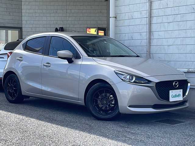 マツダ マツダ２ 15S プロアクティブ 神奈川県 2023(令5)年 1.8万km プラチナクォーツメタリック ワンオーナー/6速MT/純正ナビ(USB/BT/アップルカープレイ/アンドロイドオート)/バックカメラ/スマートシティブレーキサポート/車線逸脱警報システム/横滑り防止装置/パーキングセンサー/ブラインドスポットモニター/D/N席シートヒーター/ETC/オートライト/純正フロアマット/保証書/取扱説明書