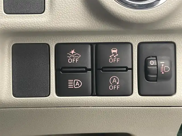 ダイハツ キャスト スタイル G VS SAⅢ 愛知県 2020(令2)年 2万km ダークエメラルドマイカ 純正ナビ　全方位カメラ　シートヒーター　フルセグＴＶ　Ｂｌｕｅｔｏｏｔｈ　純正ドラレコ　スマアシIII　衝突軽減装置　車線逸脱　誤発進抑　ＬＥＤオートライト　フォグランプ　純正フロアマット　ドアバイザー