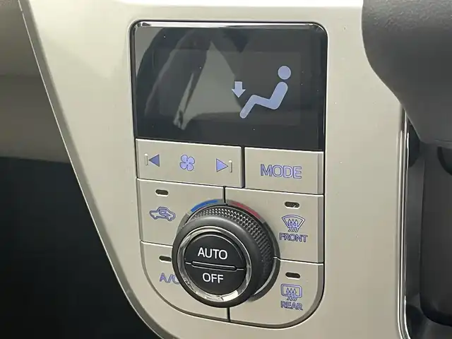 ダイハツ キャスト スタイル G VS SAⅢ 愛知県 2020(令2)年 2万km ダークエメラルドマイカ 純正ナビ　全方位カメラ　シートヒーター　フルセグＴＶ　Ｂｌｕｅｔｏｏｔｈ　純正ドラレコ　スマアシIII　衝突軽減装置　車線逸脱　誤発進抑　ＬＥＤオートライト　フォグランプ　純正フロアマット　ドアバイザー