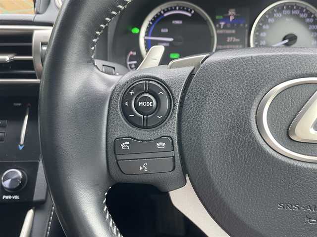 レクサス ＩＳ 300h バージョンL 静岡県 2013(平25)年 10.7万km スターライトブラックガラスフレーク ワンオーナー/純正ナビ/地デジ/Bカメラ/ビルトインＥＴＣ/クルコン　/前席シートヒーター／シートクーラー　/前席パワーシート/スマートキー /スペアキー/カードキー/取扱説明書/記録簿