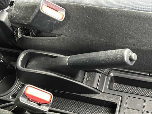 トヨタ ヴィッツ F スマイルエディション 大阪府 2012(平24)年 5万km ブラックマイカ ワンオーナー/純正ナビ/(ワンセグTV/AM/FM/CD/DVD/BT)/前方ドライブレコーダー/ETC/ABS/盗難防止装置/オートライト/オートエアコン/電動格納ミラー/ISOFIX/エンジンスタートボタン/純正フロアマット/スマートキー/保証書/取扱説明書