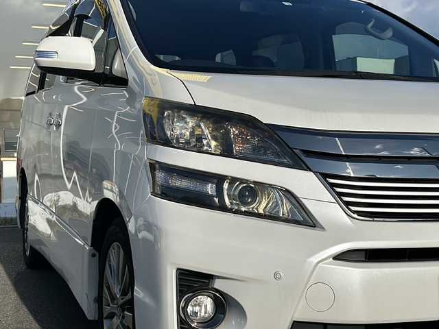トヨタ ヴェルファイア 2．4Z ゴールデンアイズⅡ 福島県 2014(平26)年 10.3万km ホワイトパールクリスタルシャイン （株）IDOMが運営する【じしゃロンいわき店】の/自社ローン専用車両になります。/こちらは現金またはオートローンご利用時の価格です。/自社ローンご希望の方は別途その旨お申し付けください//メモリナビ/フルセグテレビ/バックカメラ/オットマン/クルーズコントロール/プッシュスタート/片側パワースライドドア/パワーバックドア/イージークローザー/ETC/HID