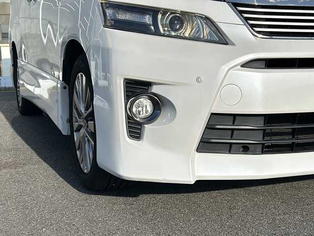 トヨタ ヴェルファイア 2．4Z ゴールデンアイズⅡ 福島県 2014(平26)年 10.3万km ホワイトパールクリスタルシャイン （株）IDOMが運営する【じしゃロンいわき店】の/自社ローン専用車両になります。/こちらは現金またはオートローンご利用時の価格です。/自社ローンご希望の方は別途その旨お申し付けください//メモリナビ/フルセグテレビ/バックカメラ/オットマン/クルーズコントロール/プッシュスタート/片側パワースライドドア/パワーバックドア/イージークローザー/ETC/HID
