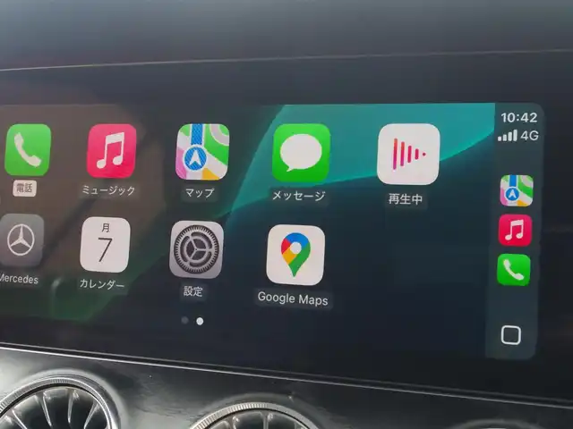メルセデス・ベンツ Ｅ２００ カブリオレ 埼玉県 2018(平30)年 2.9万km 黒 ブラックレザーシート/アダプティブクルーズコントロール/レーダーセーフティパッケージ/Burmester/ヘッドアップディスプレイ/CarPlay/ブラインドスポットモニター/全周囲カメラ/純正ナビ/ドラレコ/ETC/シートヒーター/シートポジションメモリー機能/パフュームアトマイザー/テレビはありますが、電波の問題で確認できていないのでチェックをはずしています。