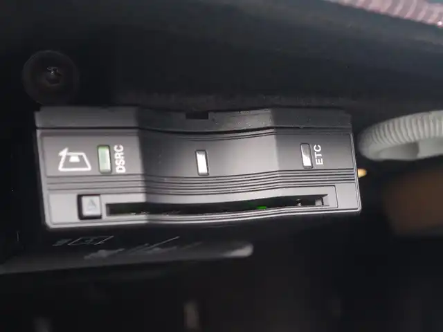 メルセデス・ベンツ Ｅ２００ カブリオレ 埼玉県 2018(平30)年 2.9万km 黒 ブラックレザーシート/アダプティブクルーズコントロール/レーダーセーフティパッケージ/Burmester/ヘッドアップディスプレイ/CarPlay/ブラインドスポットモニター/全周囲カメラ/純正ナビ/ドラレコ/ETC/シートヒーター/シートポジションメモリー機能/パフュームアトマイザー/テレビはありますが、電波の問題で確認できていないのでチェックをはずしています。
