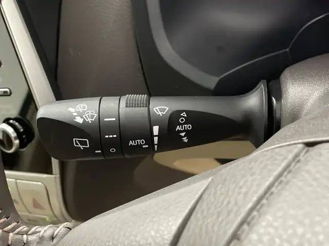 トヨタ ランドクルーザー プラド TX Lパッケージ マットブラED 鹿児島県 2023(令5)年 3.5万km アティチュードブラックマイカ 純正メーカーOPナビ/(BT/CD/DVD/AM/FM/フルセグTV)/サンルーフ/パノラミックビューモニター/トヨタセーフティセンス/レーダークルーズコントロール/プリクラッシュセーフティ/レーンキープアシスト/ブラインドスポットモニター/前席シートヒーター/前席シートエアコン/ベンチレーションシート/オートマチックハイビーム/ETC2・0/ドライブレコーダー/パーキングアシスト/MTモード付AT/バックカメラ/サイドカメラ/フロントカメラ/純正LEDヘッドライト/純正18インチアルミホイール/コーナーセンサー/保証書/取扱説明書
