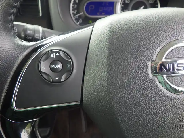 日産 デイズ ルークス HWS X Vセレクション 千葉県 2018(平30)年 5.6万km チタニウムグレーメタリック エマージェンシーブレーキ/両側パワースライドドア/純正メモリーナビ/地デジTV/【BD/DVD/CD再生機能　Bluetooth接続】/アラウンドビューモニター/ドライブレコーダー/ハーフレザーシート/革巻きステアリング/LEDヘッドライト/フォグライト/ウインカーミラー/純正15インチアルミホイル/インテリジェントキー
