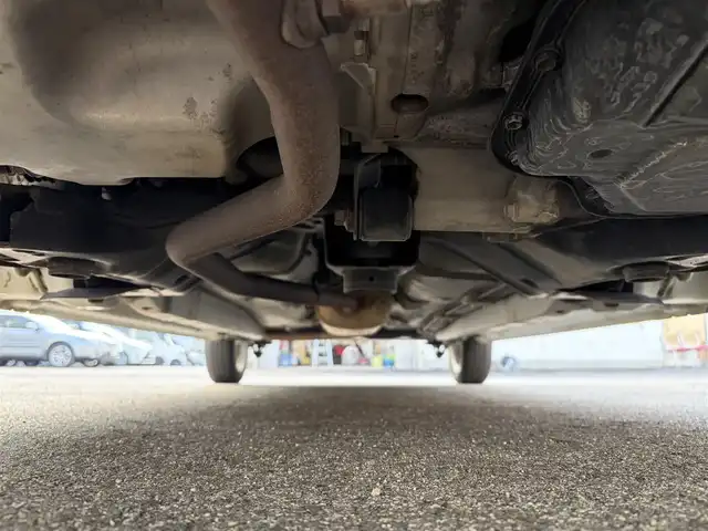 ダイハツ タント G 三重県 2011(平23)年 11.4万km パールホワイトⅢ ワンオーナー/純正オーディオ/　・AUX/　・ラジオ/左側パワースライドドア/キーレス/電動格納ミラー/ウィンカーミラー/ドアバイザー/フロアマット/ライトレベリング